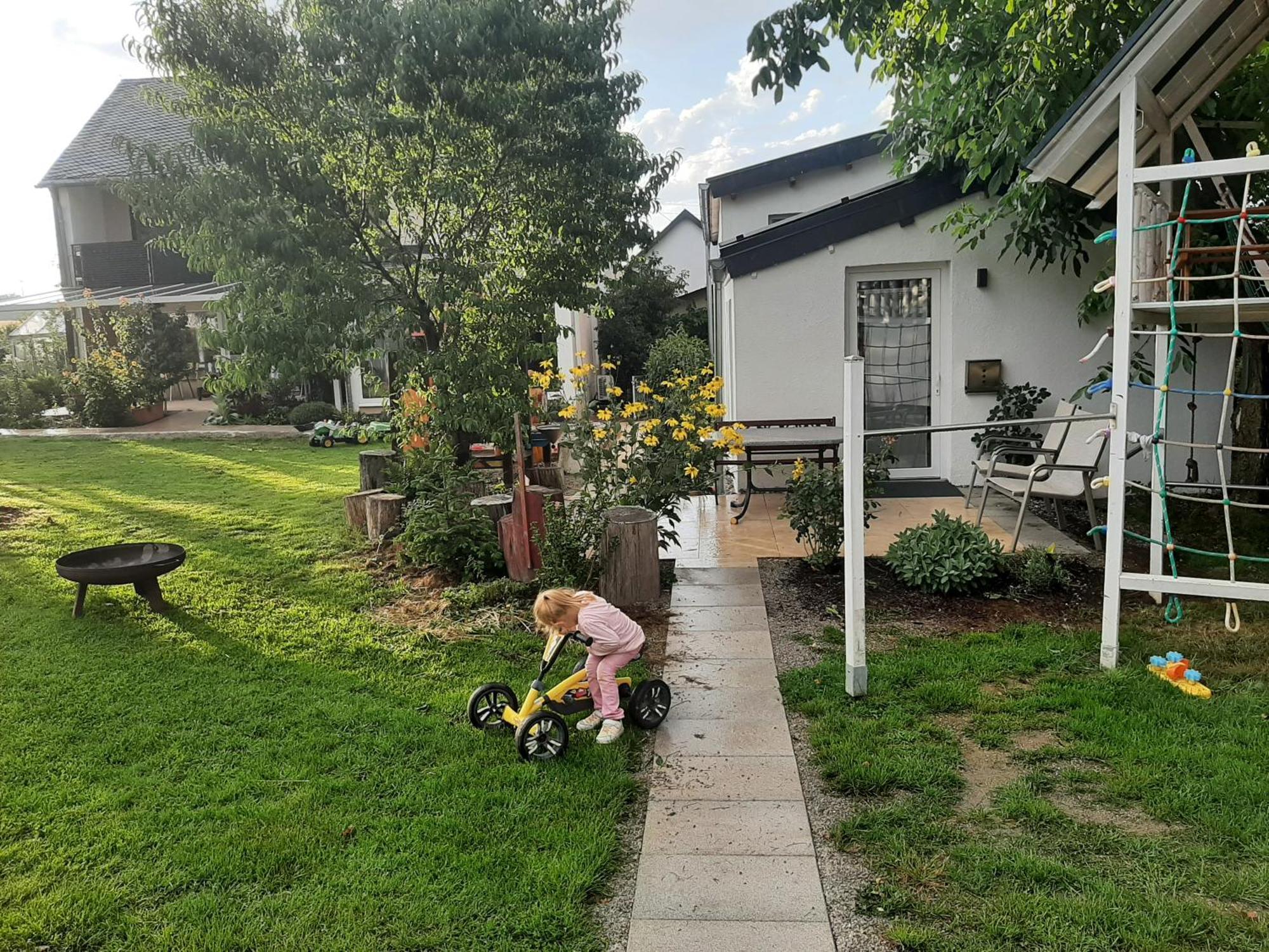 Chalet Im Spiel- Und Obstgarten Apartment Keidelheim Екстериор снимка